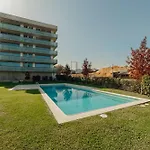 Amazing Pool By Vacationy *