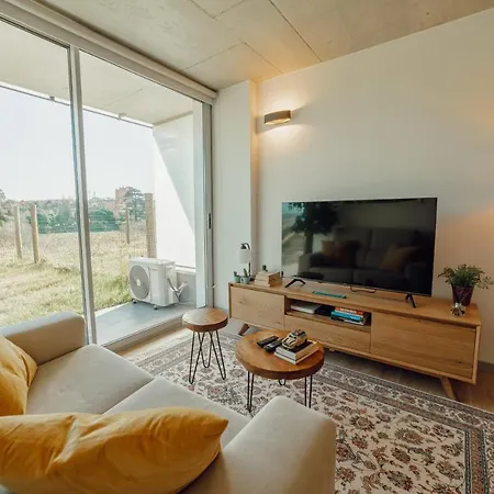 Amazing Design With Garden & Pool By Vacationy Apartamento *