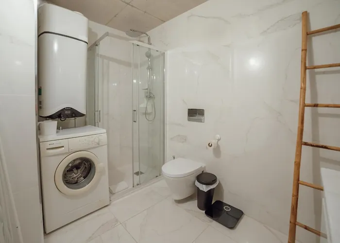 Amazing Pool By Vacationy