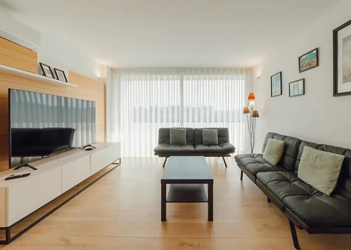 Amazing Pool By Vacationy